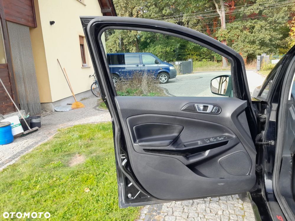 Ford EcoSport 1.0 EcoBoost ST-LINE - 17