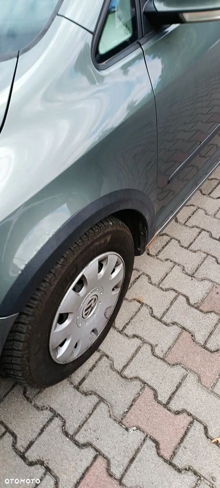 Volkswagen Golf Plus 1.6 FSI Comfortline - 5