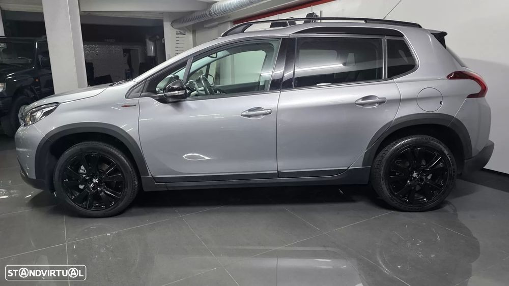 Peugeot 2008 PureTech 130 Stop&Start GT-Line Edition — fotografia 2