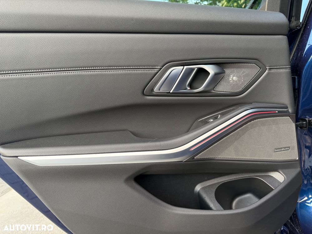 BMW Seria 3 320d xDrive Aut. Sport Line - 11