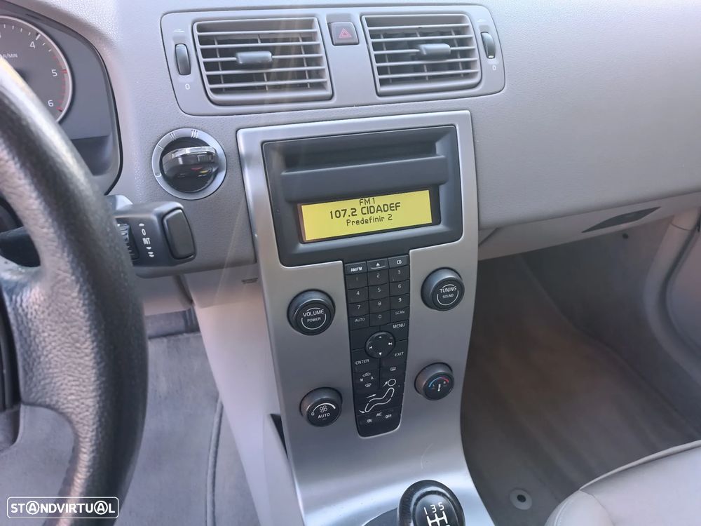 Volvo S40 1.6 D Nível 2 - 17