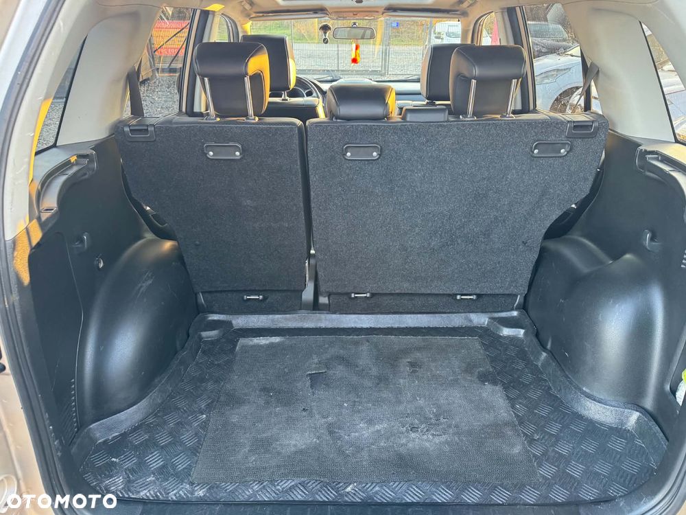 Suzuki Grand Vitara 1.9 DDiS De Luxe EU5 - 26