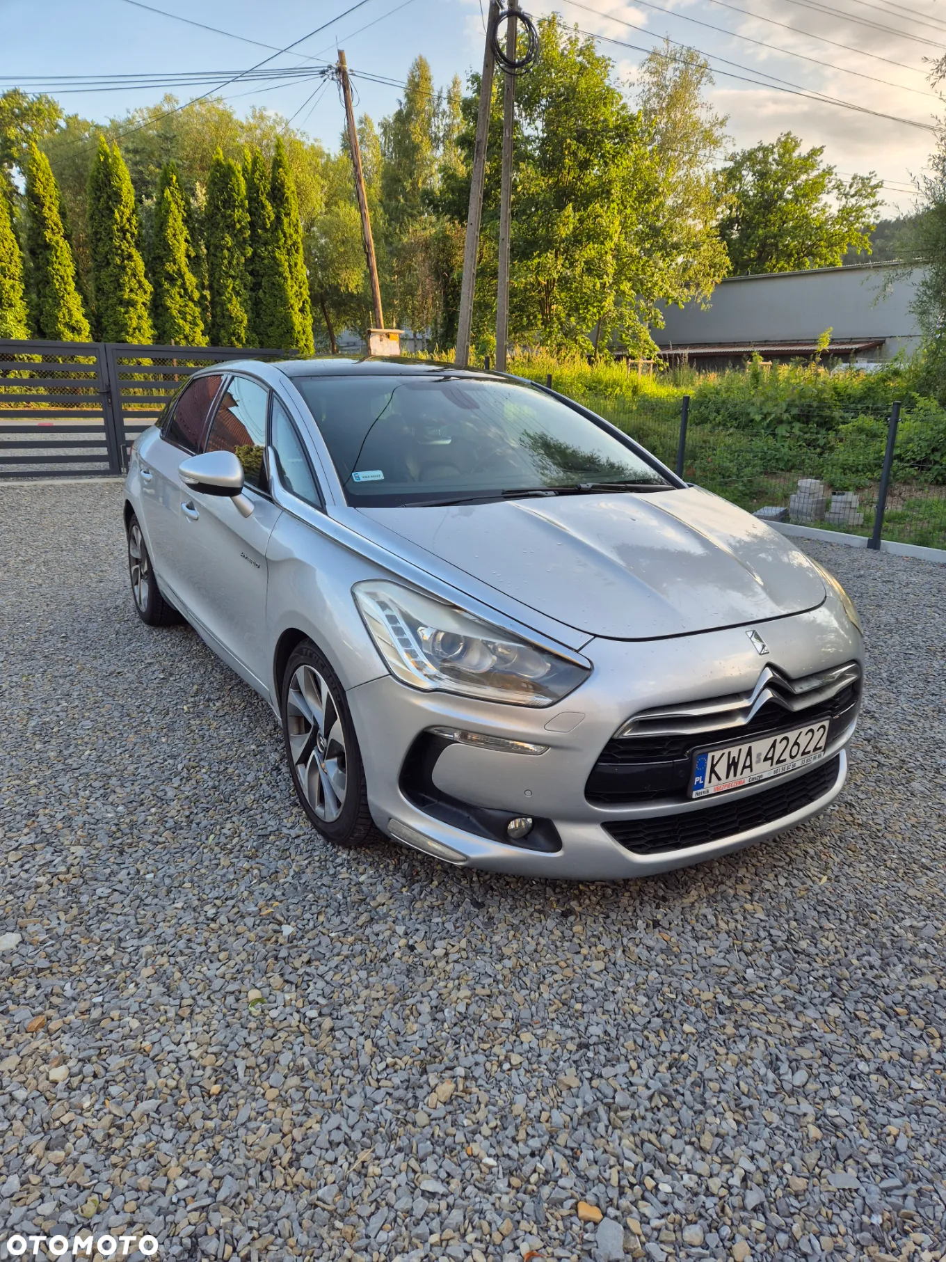 Citroën DS5 ver-2-0-hdi-hybrid4-sportchic-mcp - 4