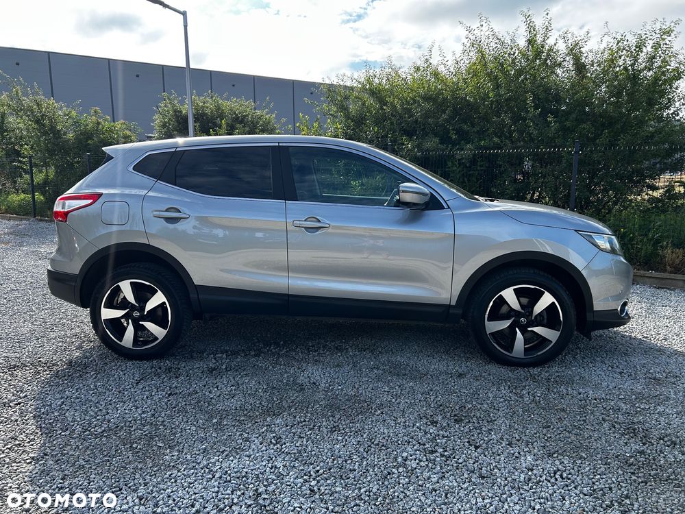Nissan Qashqai 1.6 DIG-T N-Connecta - 12