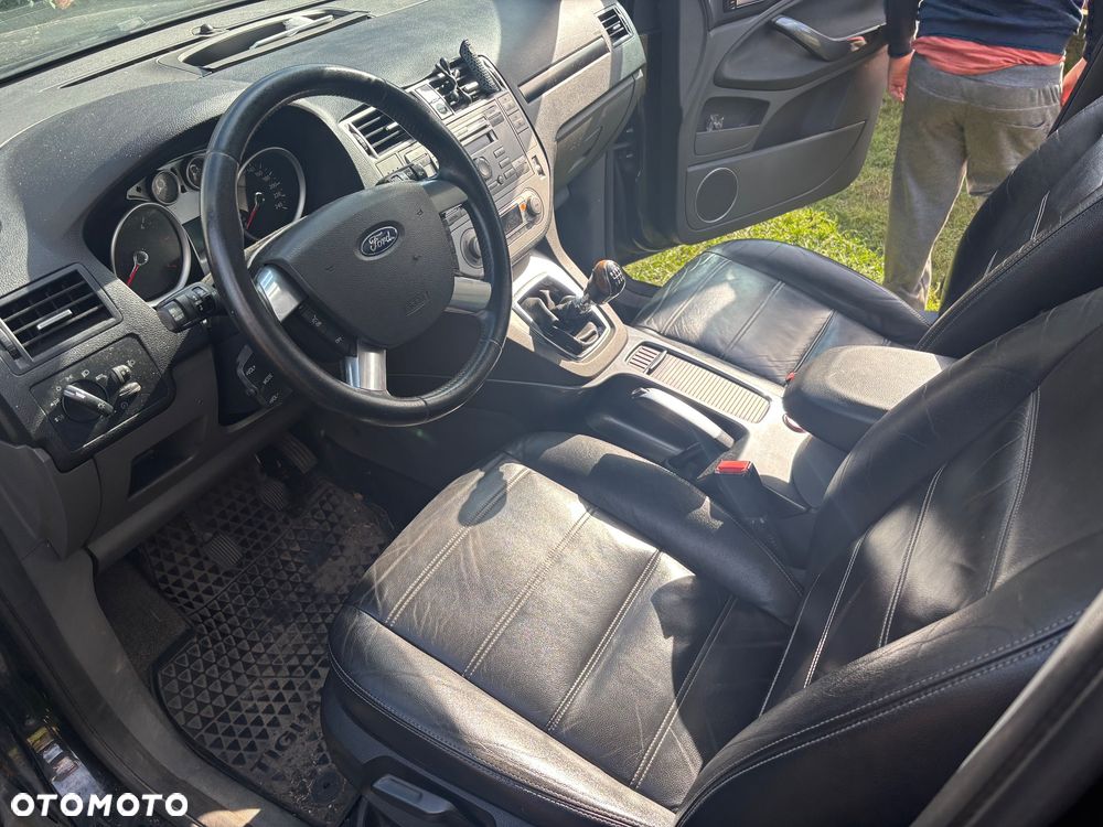 Ford Kuga 2.0 TDCi Trend - 13
