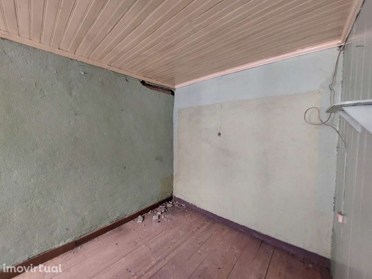 Moradia para Restaurar T2 Venda em Sabugueiro,Seia - Grande imagem: 3/5