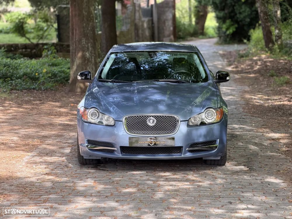 Jaguar XF - 3