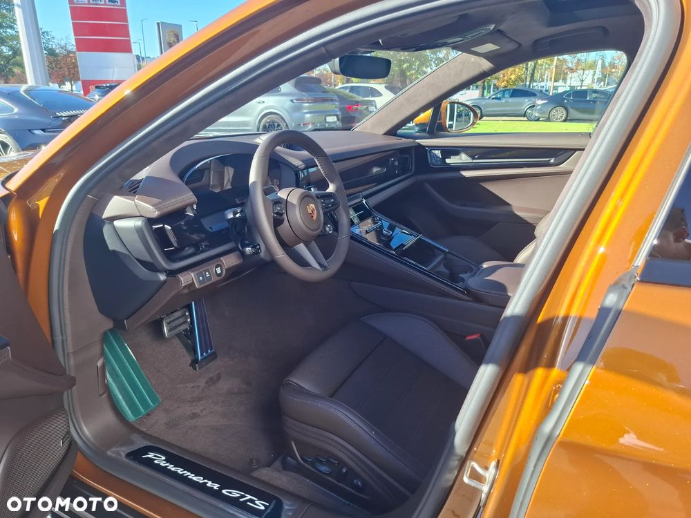 Porsche Panamera GTS - 15