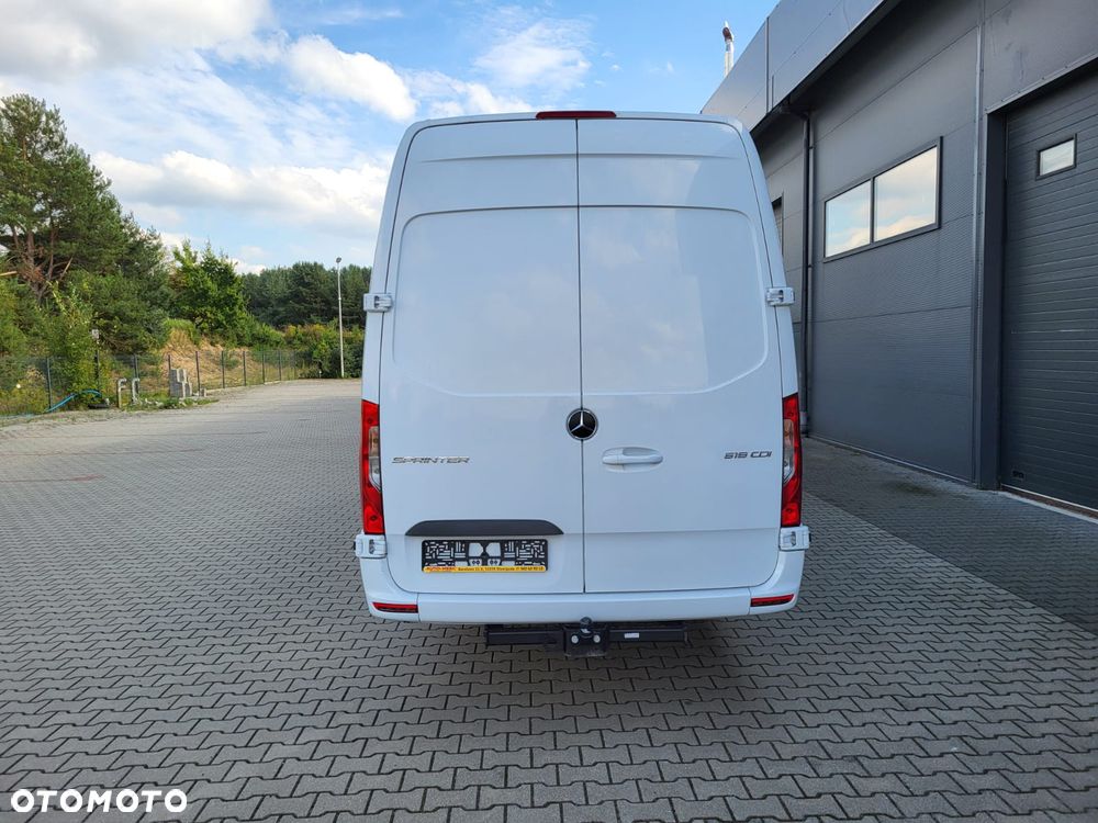 Mercedes-Benz Sprinter 519 CDI 24 miejsca + 4 stojące NOWY - 4