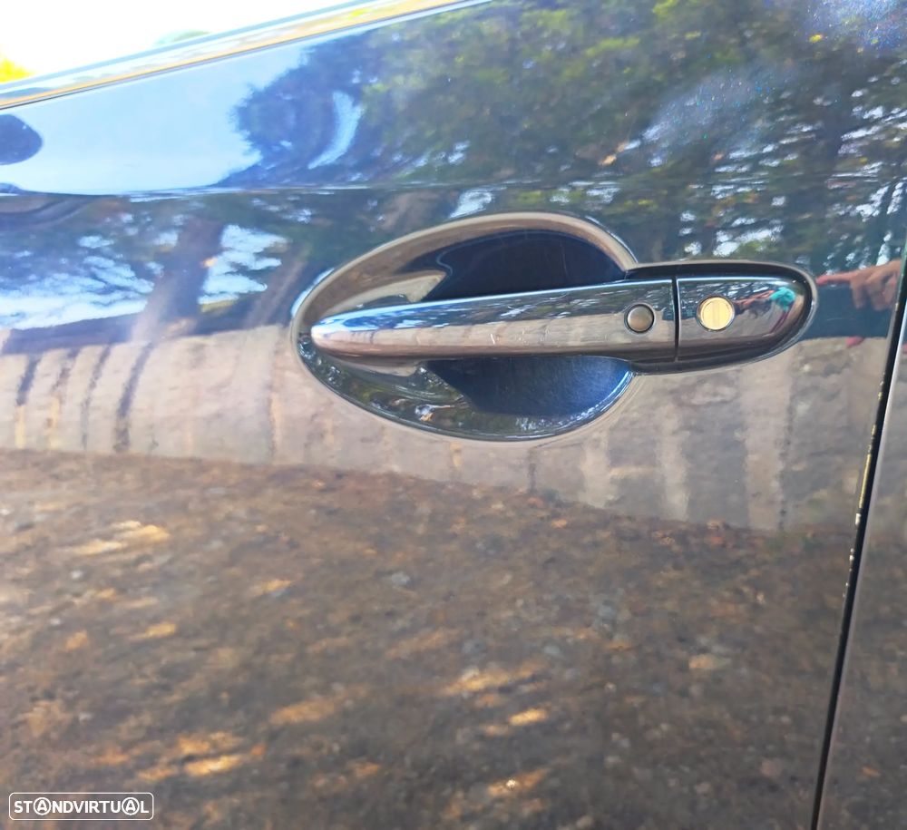 Mazda 3 Hatchback 1.5 Sky-D Excellence - 8