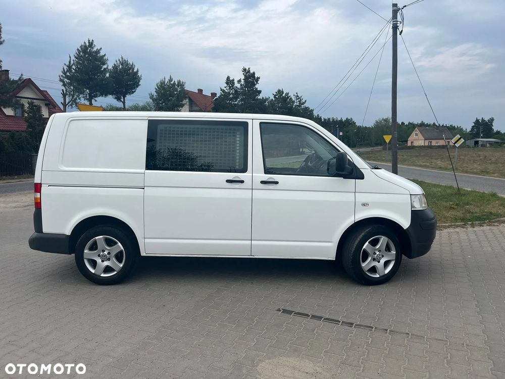 Volkswagen Transporter T5 - 4