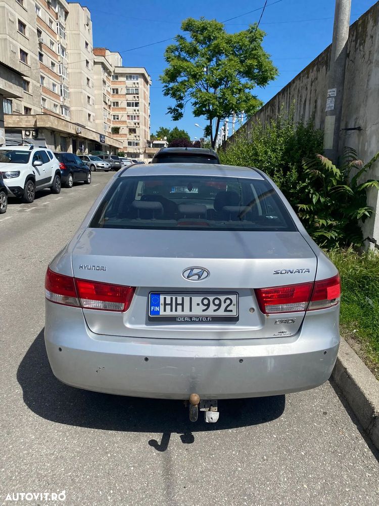 Hyundai Sonata 2.0 CRDI GLS STD - 3