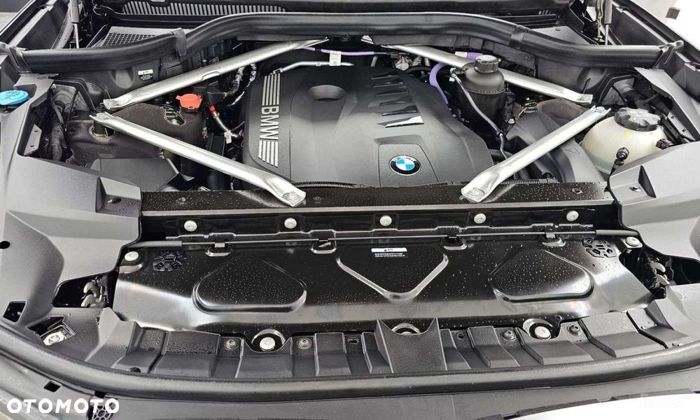 BMW X7 - 36