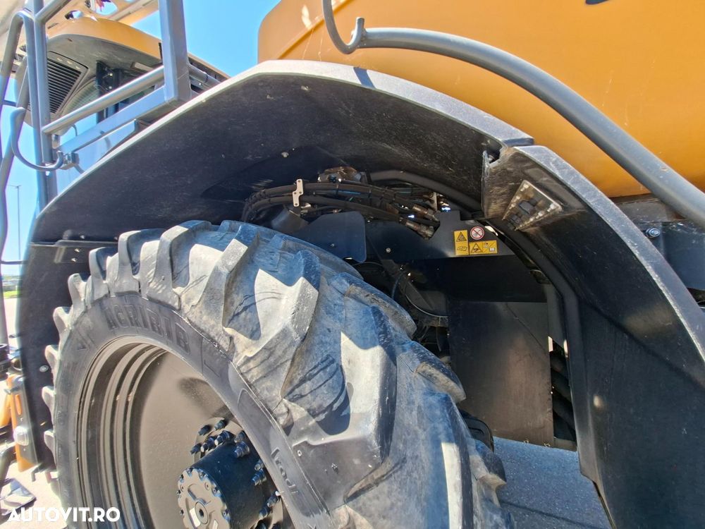 Challenger ROGATOR 635 SPRAYER - 19