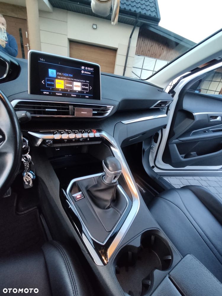 Peugeot 3008 BlueHDi 130 Stop & Start Allure Business-Paket - 31