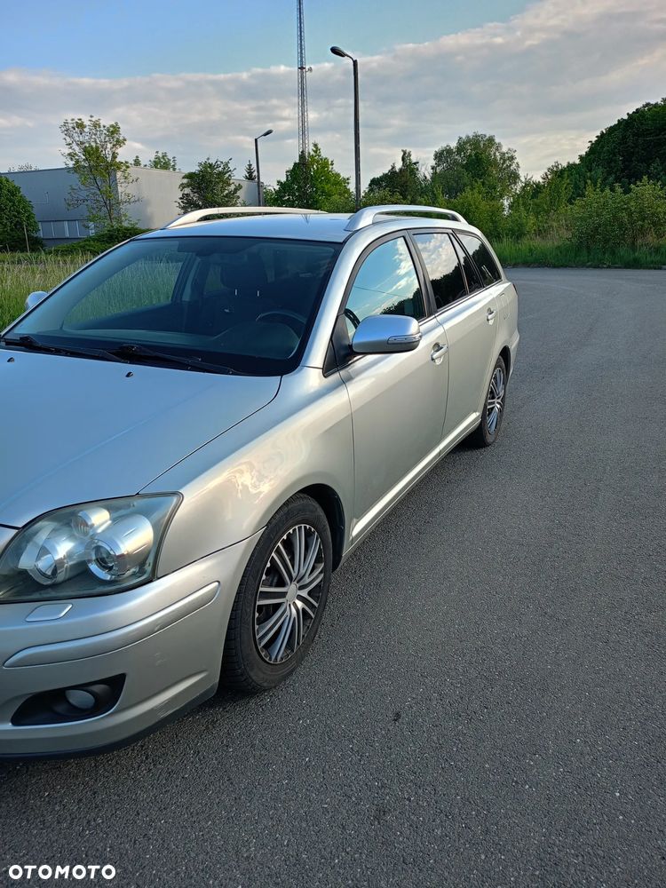 Toyota Avensis 2.0 VVT-i Sol plus Premium - 14
