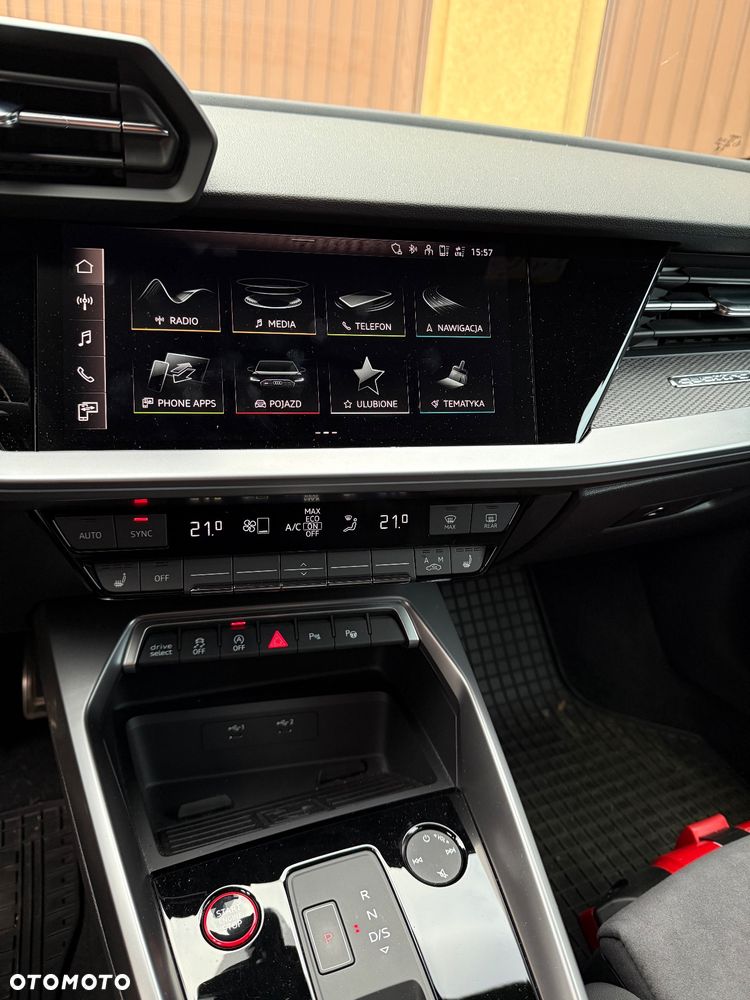 Audi RS3 Sportback - 19