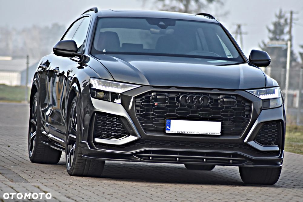 Audi RS Q8 - 11