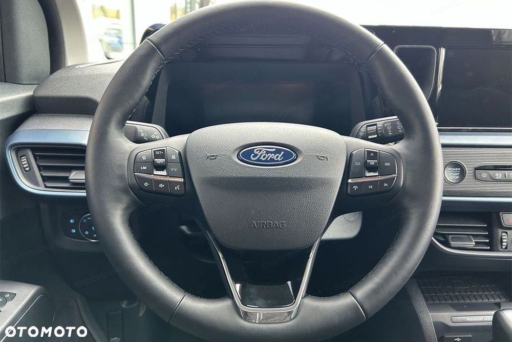 Ford Tourneo Courier - 8