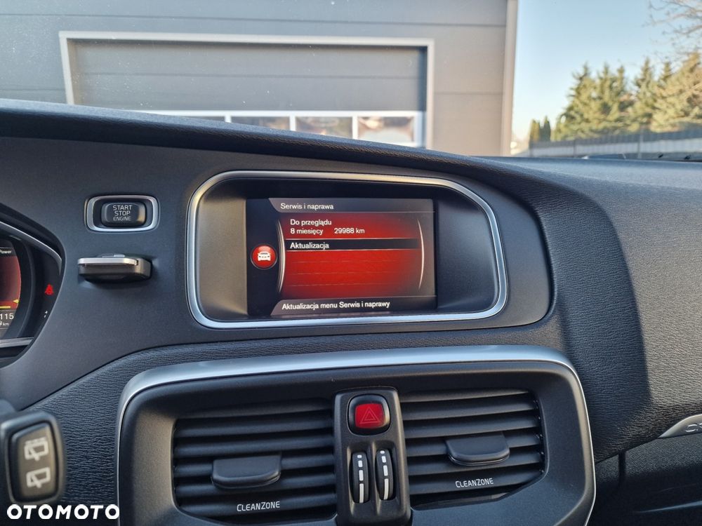 Volvo V40 Cross Country D2 Geartronic Momentum - 35