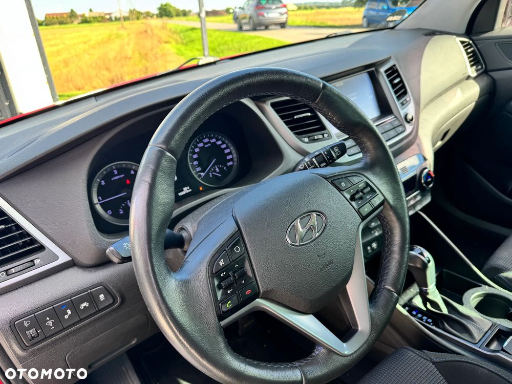 Hyundai Tucson 2.0 CRDi 4WD Automatik Style - 12