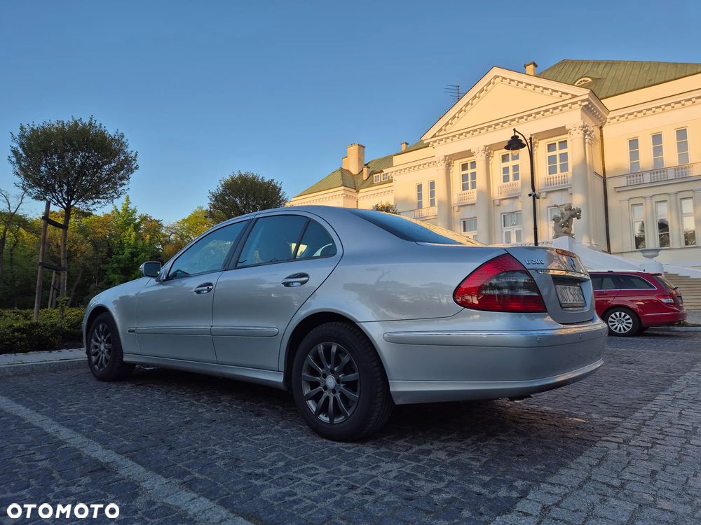 Mercedes-Benz Klasa E 200 CDI Classic - 13