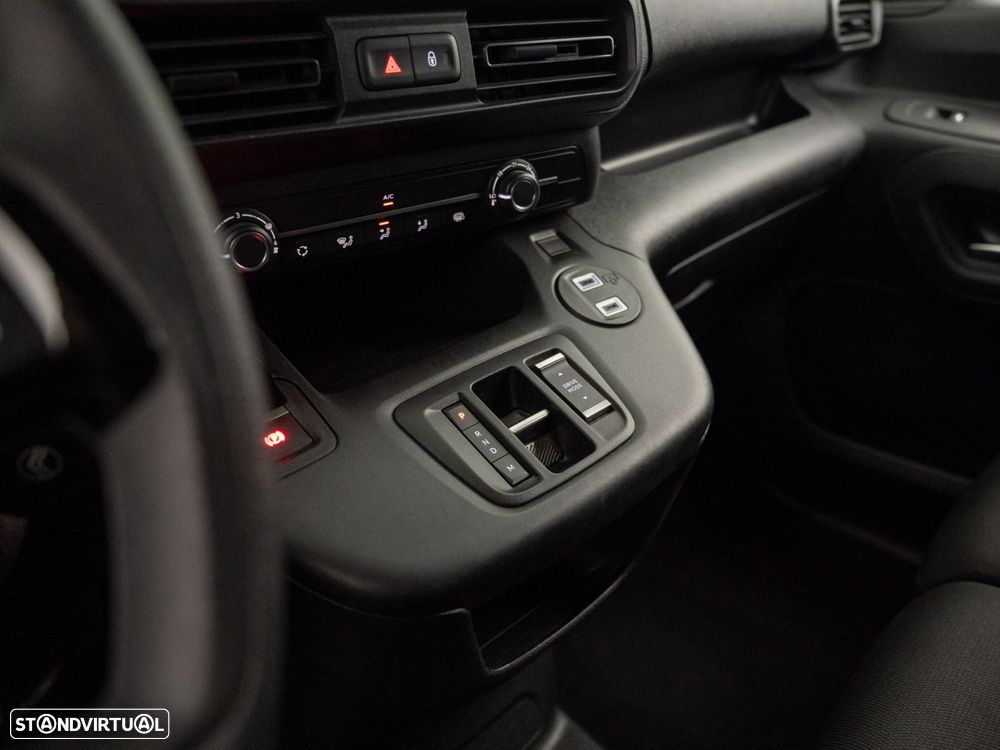 Citroën Berlingo 1.5 BlueHDi M XTR EAT8 - 24
