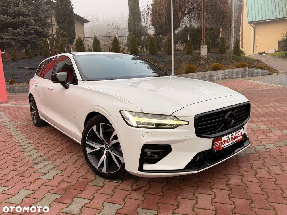 Volvo V60 D4 AWD R-Design - 8