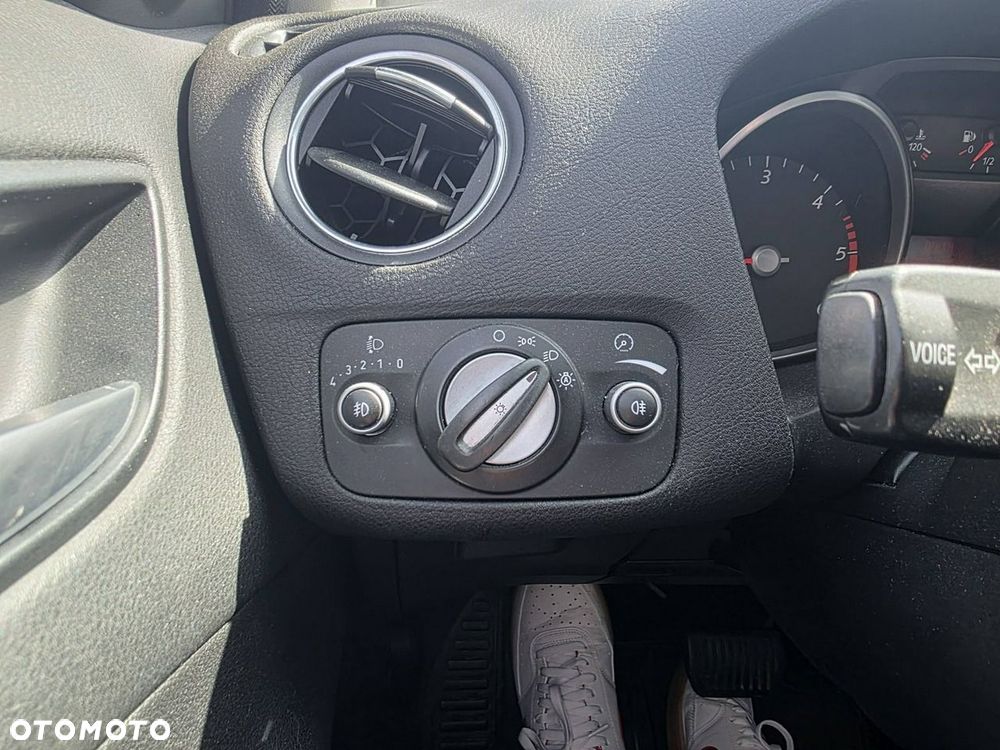 Ford Mondeo 2.0 TDCi Ambiente - 12