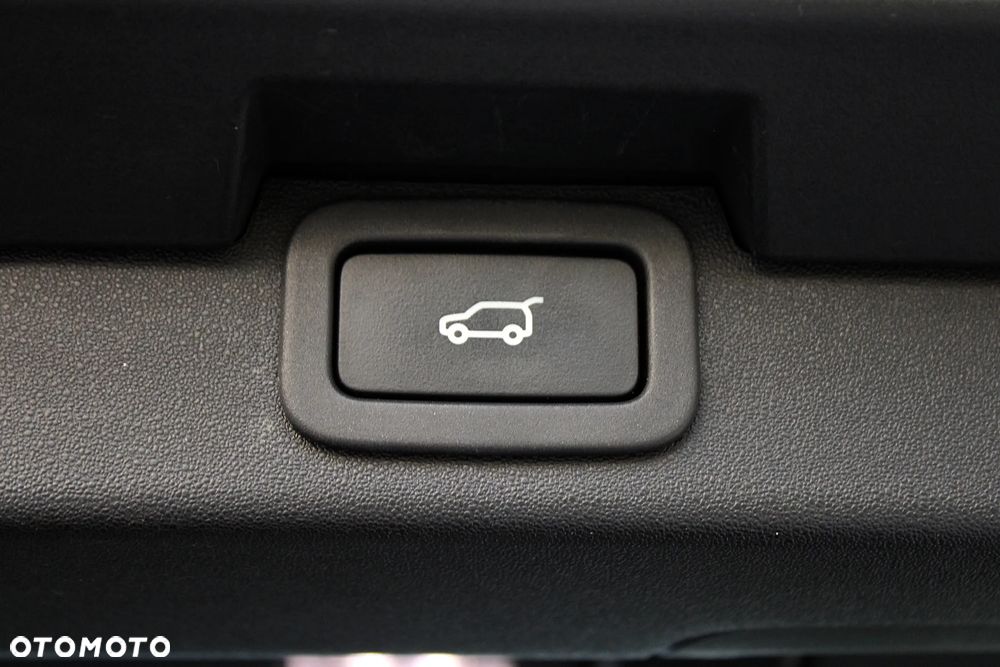 Land Rover Discovery V 2.0 SD4 HSE Luxury - 26