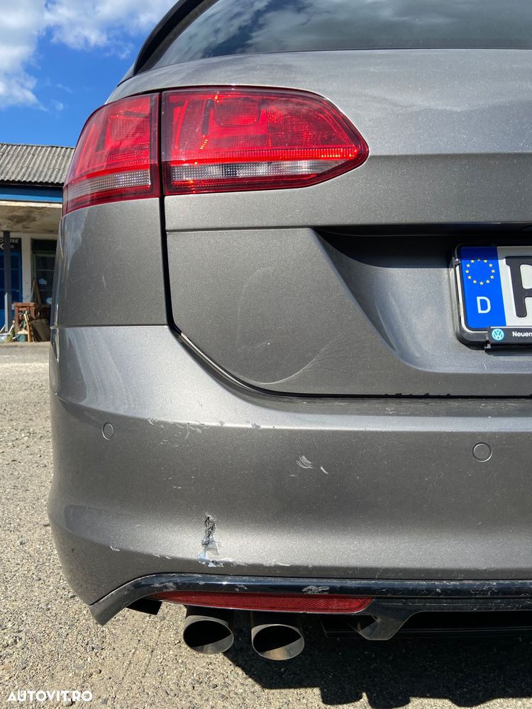 Volkswagen Golf - 29