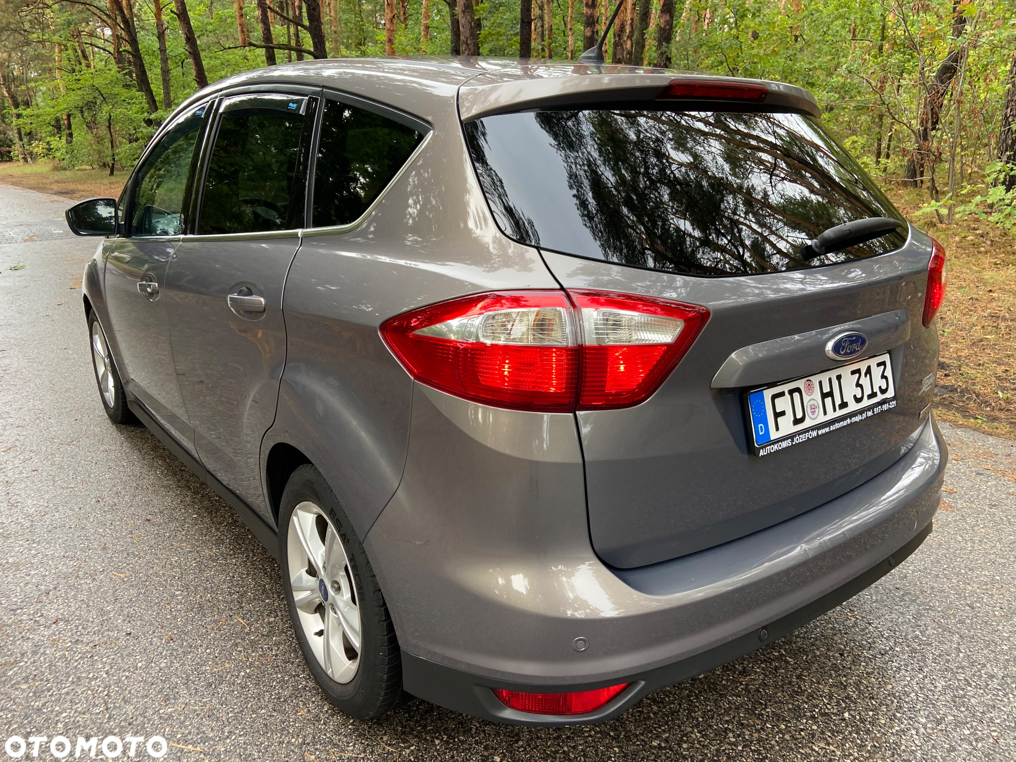 Ford C-MAX 1.6 TDCi Start-Stop-System Champions Edition - 2