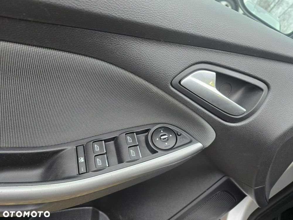 Ford Focus 1.6 Silver X - 21