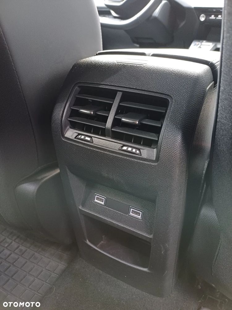 Peugeot 308 1.2 PureTech Allure Pack S&S EAT8 - 25