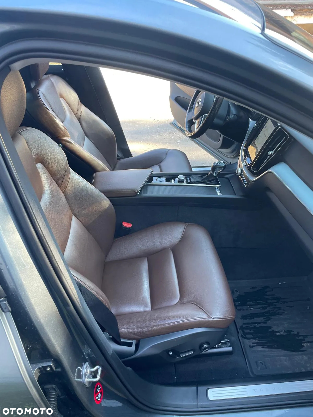 Volvo XC 60 T6 AWD Momentum - 35