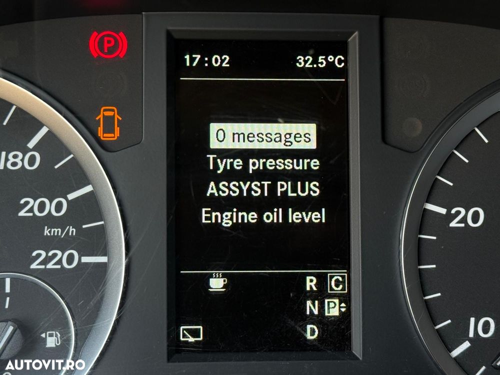 Mercedes-Benz Vito - 16
