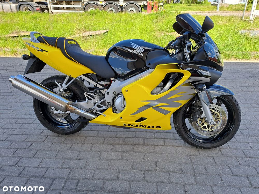 Honda CBR - 5