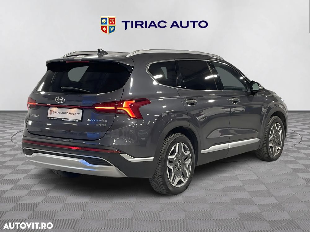 Hyundai Santa Fe - 5