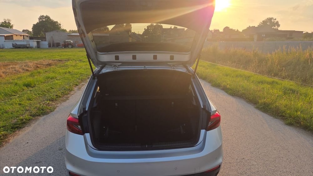 Skoda Fabia 1.0 TSI Style Color - 6