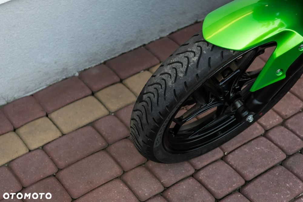 Kawasaki Z - 8