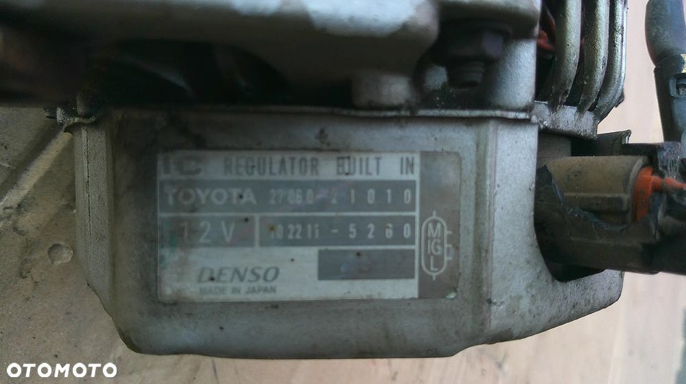 TOYOTA YARIS VERSO 1.3 VVTI ALTERNATOR - 4