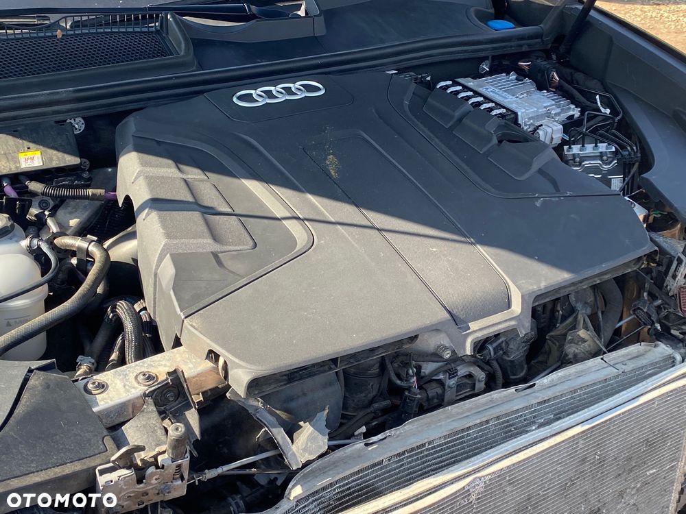 Audi Q8 50 TDI mHEV Quattro Tiptronic - 9