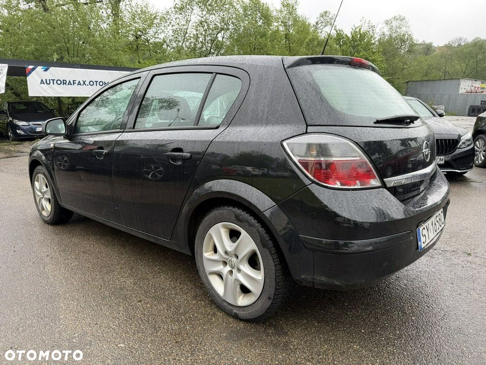 Opel Astra 1.6 Cosmo EU6 - 9
