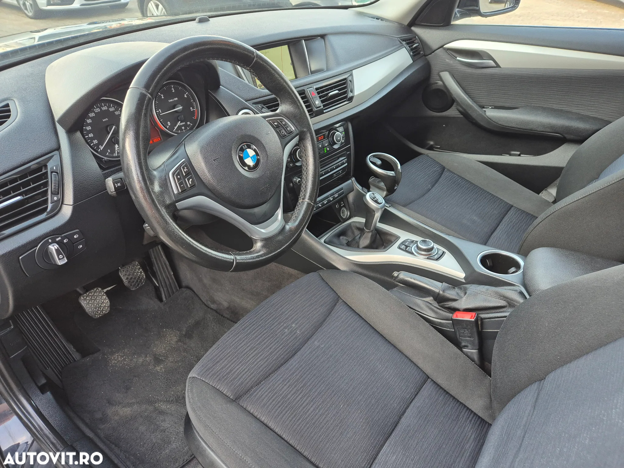 BMW X1 xDrive18d Sport Line - 15