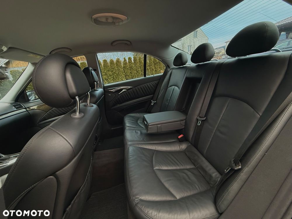 Mercedes-Benz Klasa E 320 Avantgarde - 26