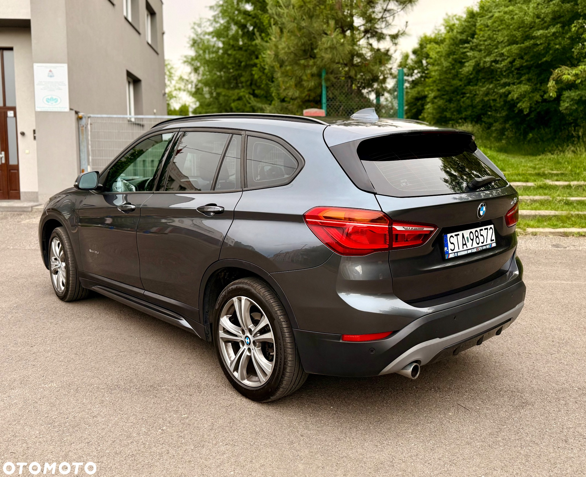 BMW X1 xDrive18d Sport Line - 3