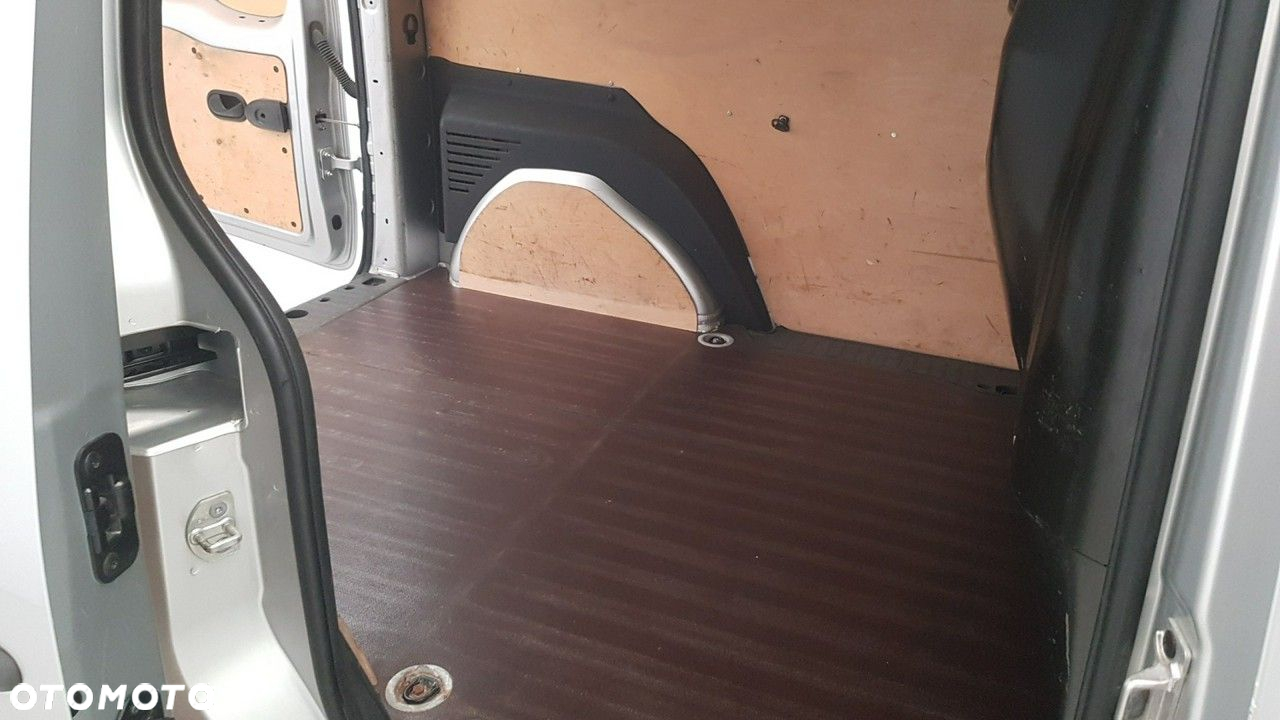 Renault Kangoo - 21