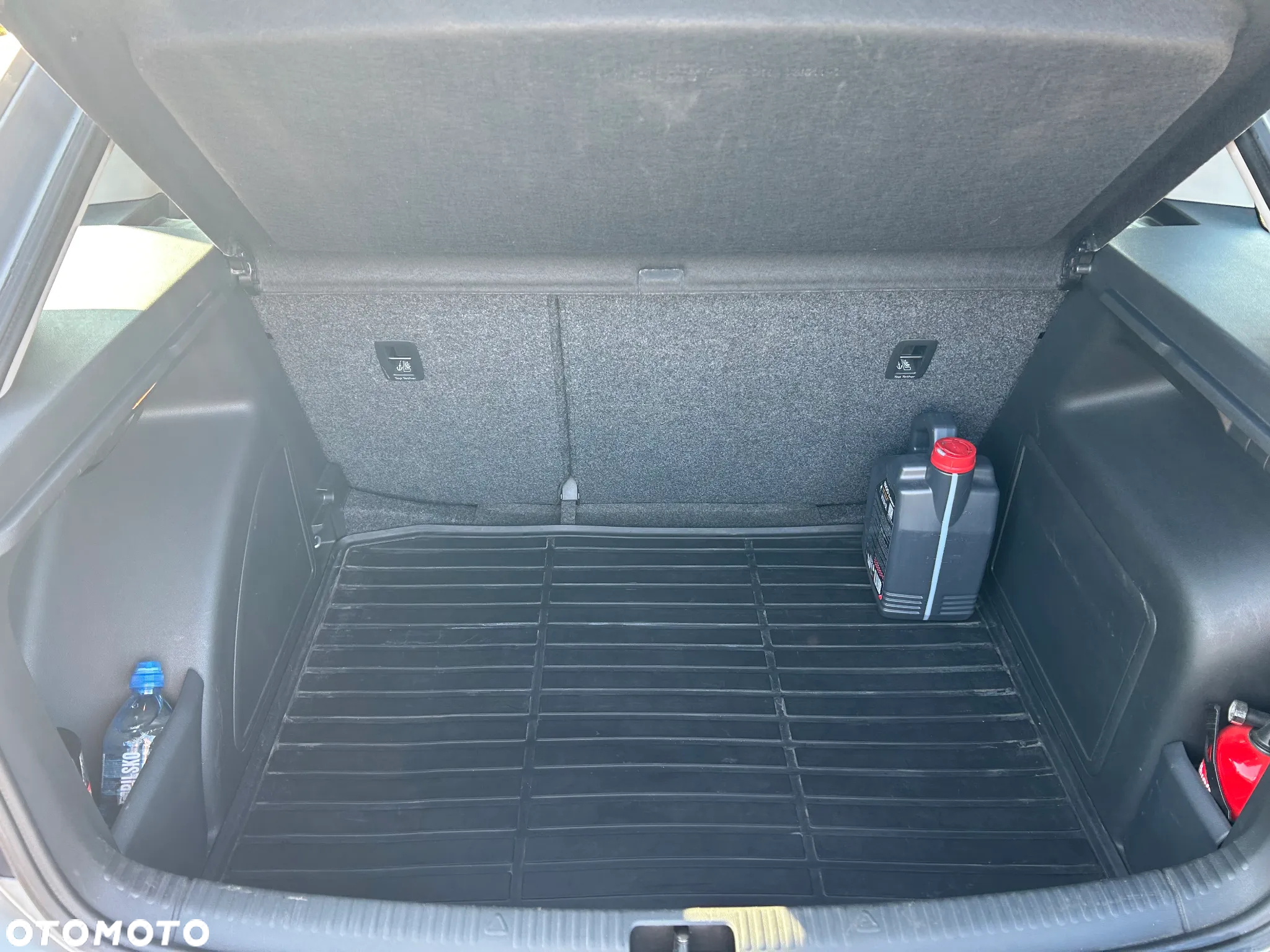 Skoda RAPID 1.6 TDI DPF Ambition - 17