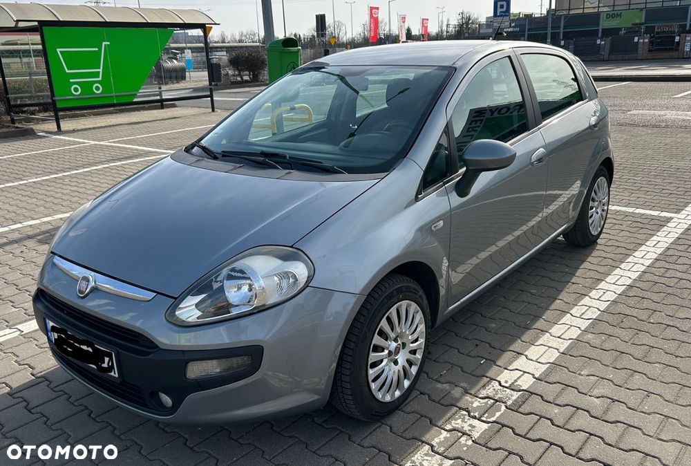 Fiat Punto Evo 1.4 8V Estiva Blue&Me - 1