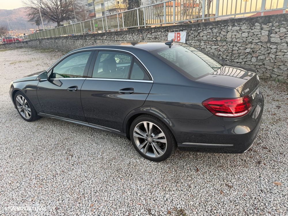 Mercedes-Benz E 300 BLUETEC Hybrid Avantgarde - 4